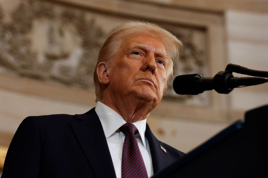 Trump assina ordem executiva de tarifa de 50% sobre o Brasil e denuncia ‘censura’