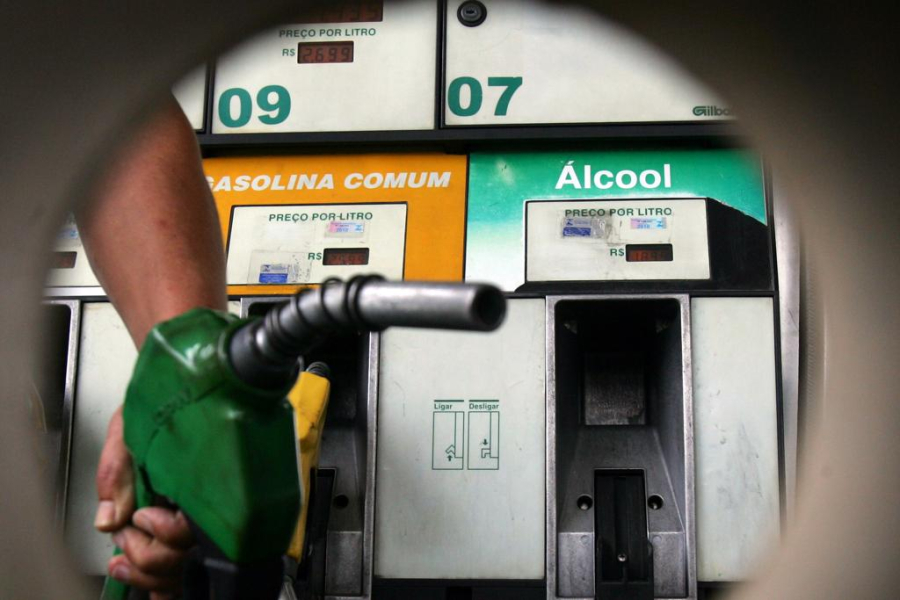 Novas misturas de biocombustíveis já estão valendo em todo país