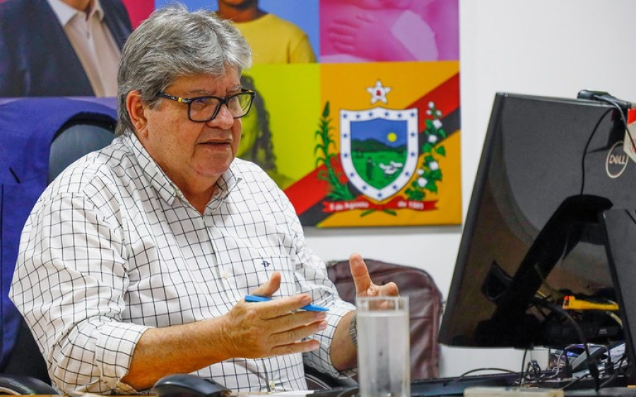 Suplência de João Azevêdo ao Senado atrai empresários, políticos e novatos; conheça os nomes