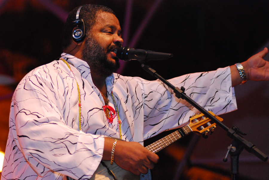 Morre Arlindo Cruz, ícone do samba brasileiro, aos 66 anos
