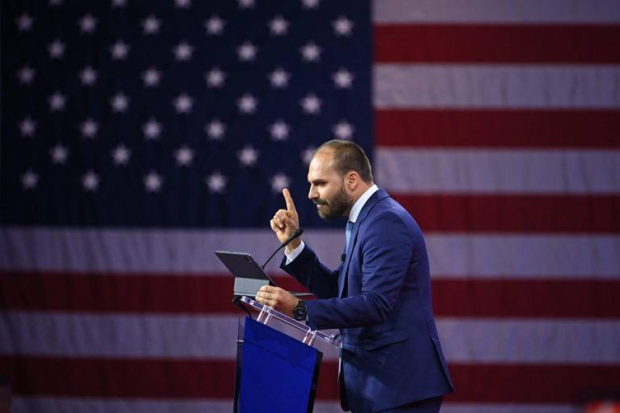 TCU recomenda que Câmara investigue gastos de Eduardo Bolsonaro nos Estados Unidos